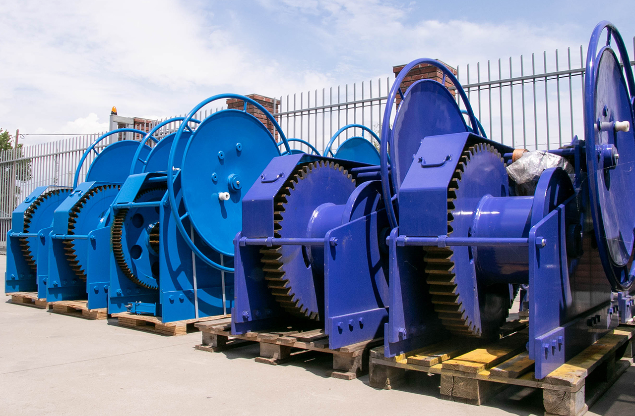 coupling winches