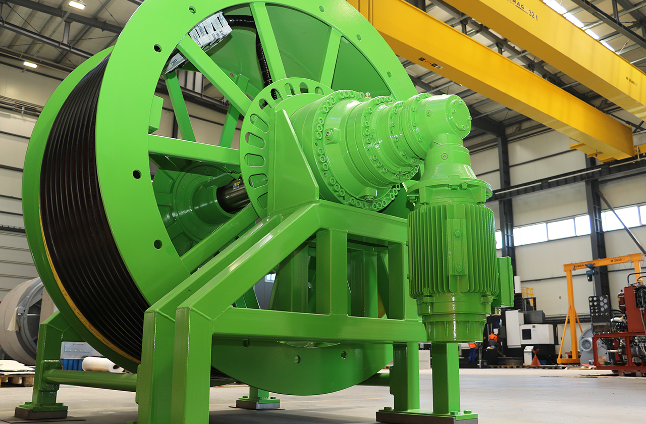 umbilical winches