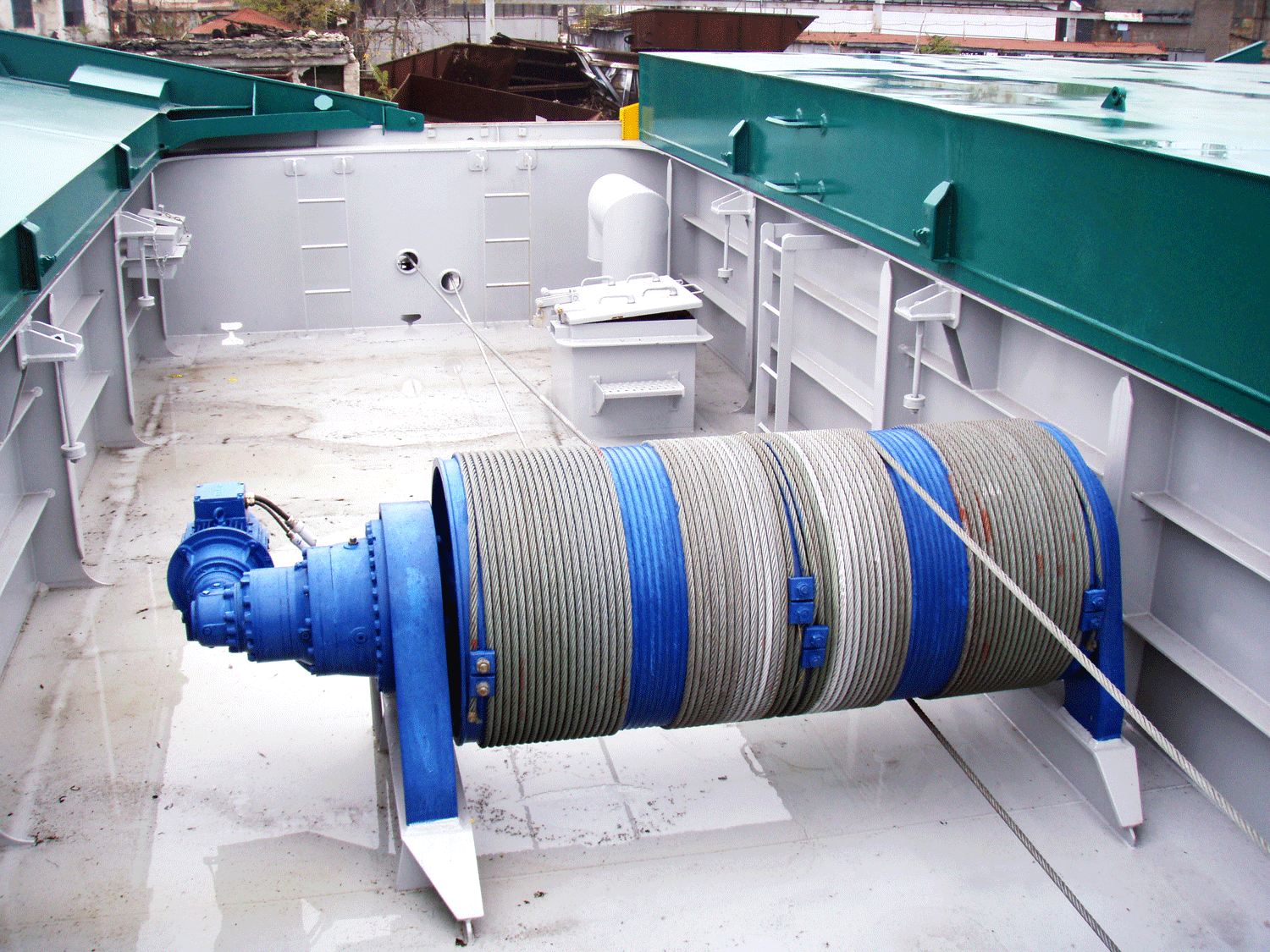 hatch-cover-winch